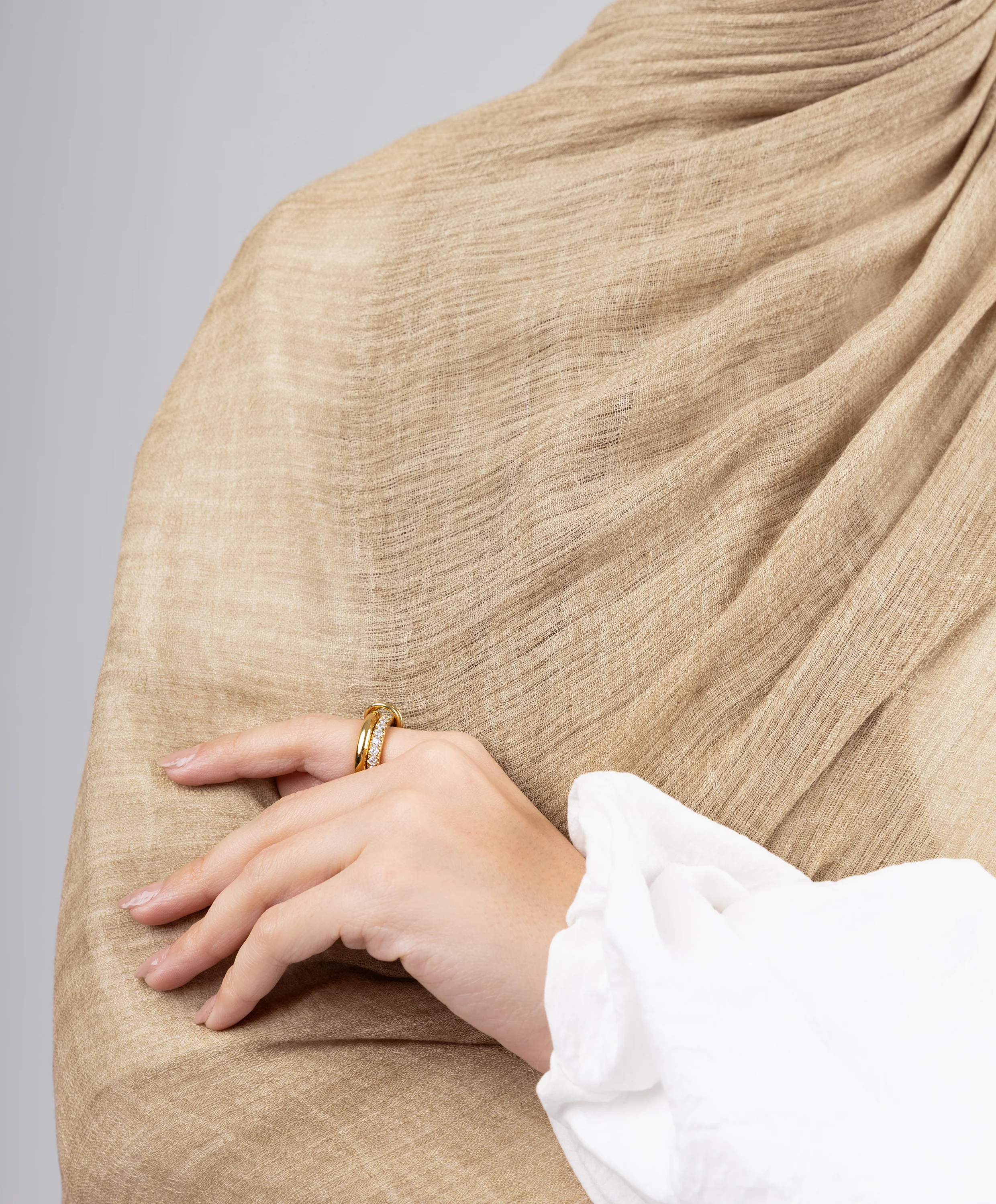 Breezy Linen Scarf