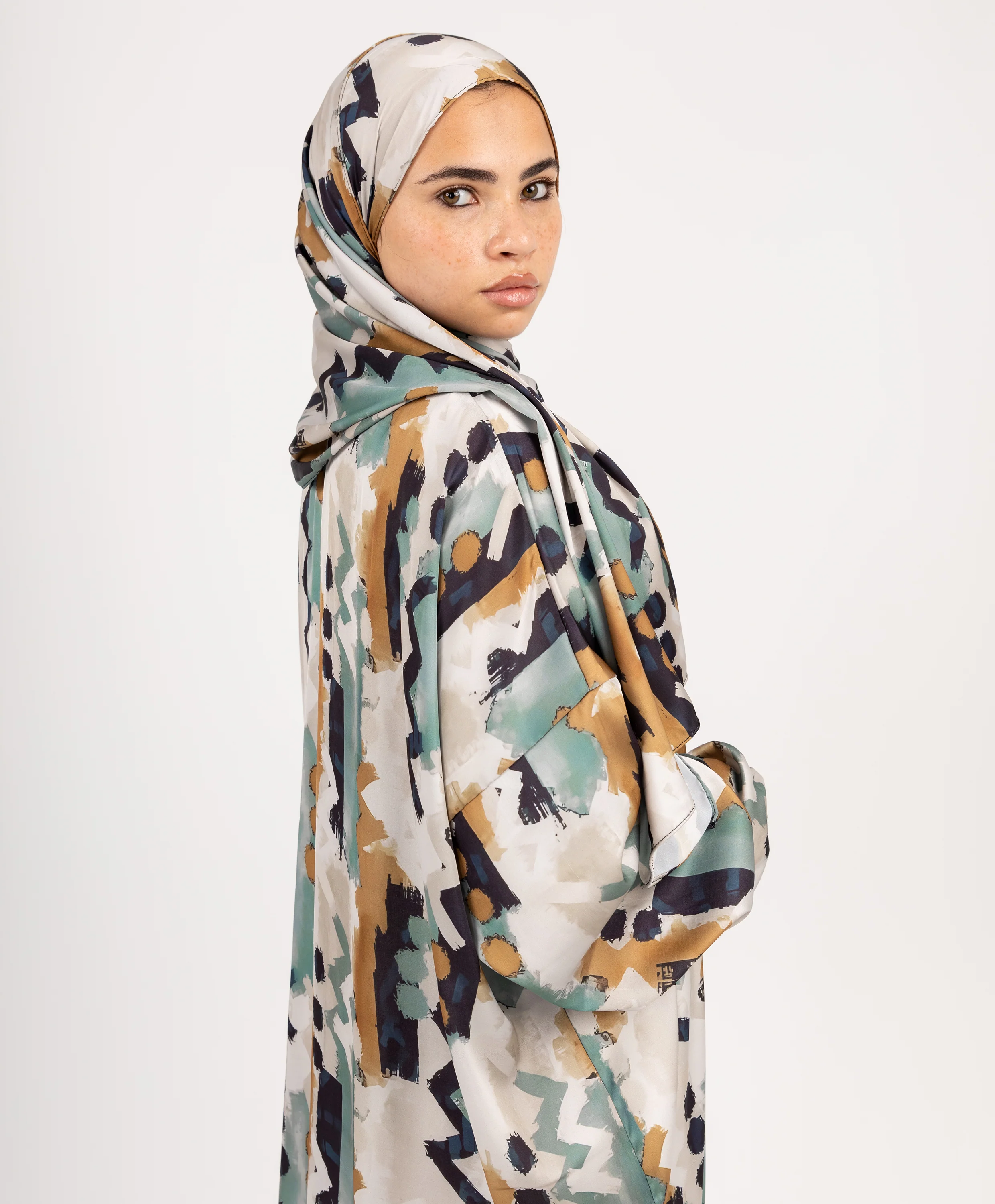 Brushstrokes Satin Isdal - Image 2