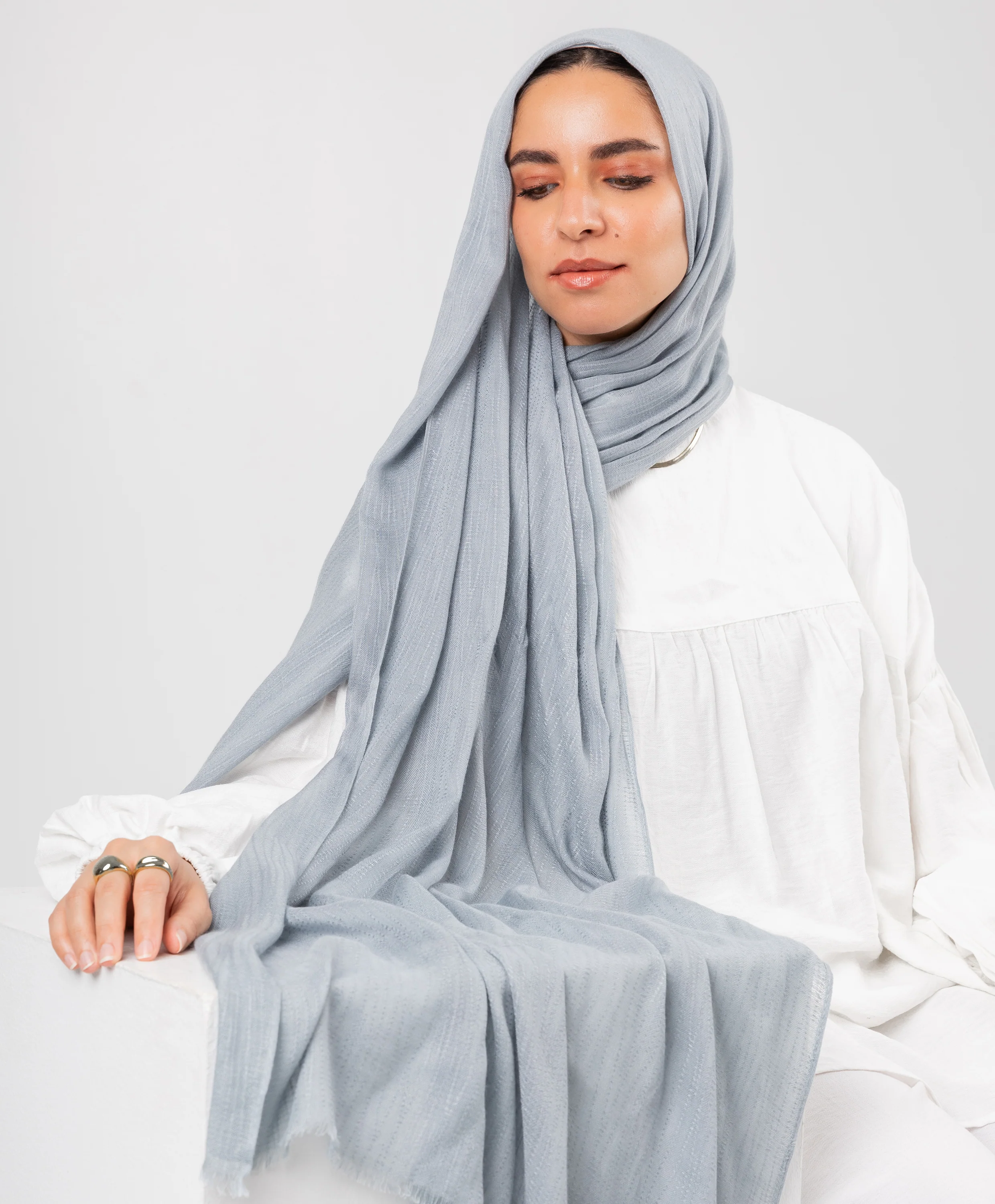Bubbly Linen Scarf - Image 11