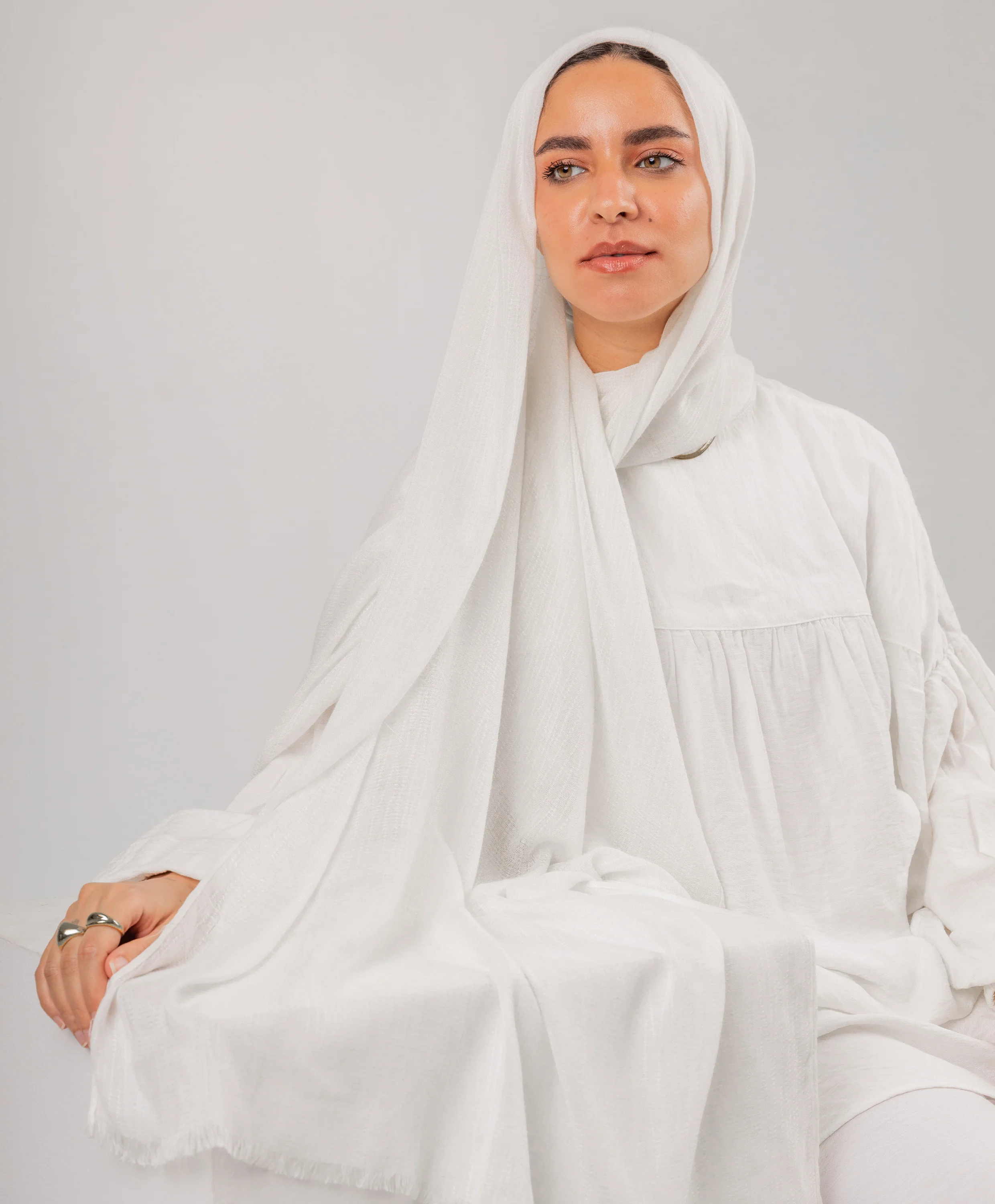 Bubbly Linen Scarf - Image 4