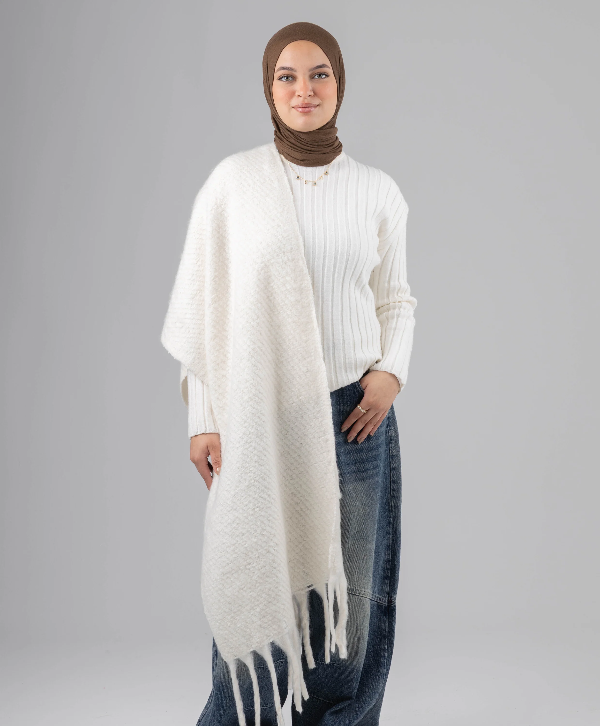Cozy Knit Shawl - Image 4