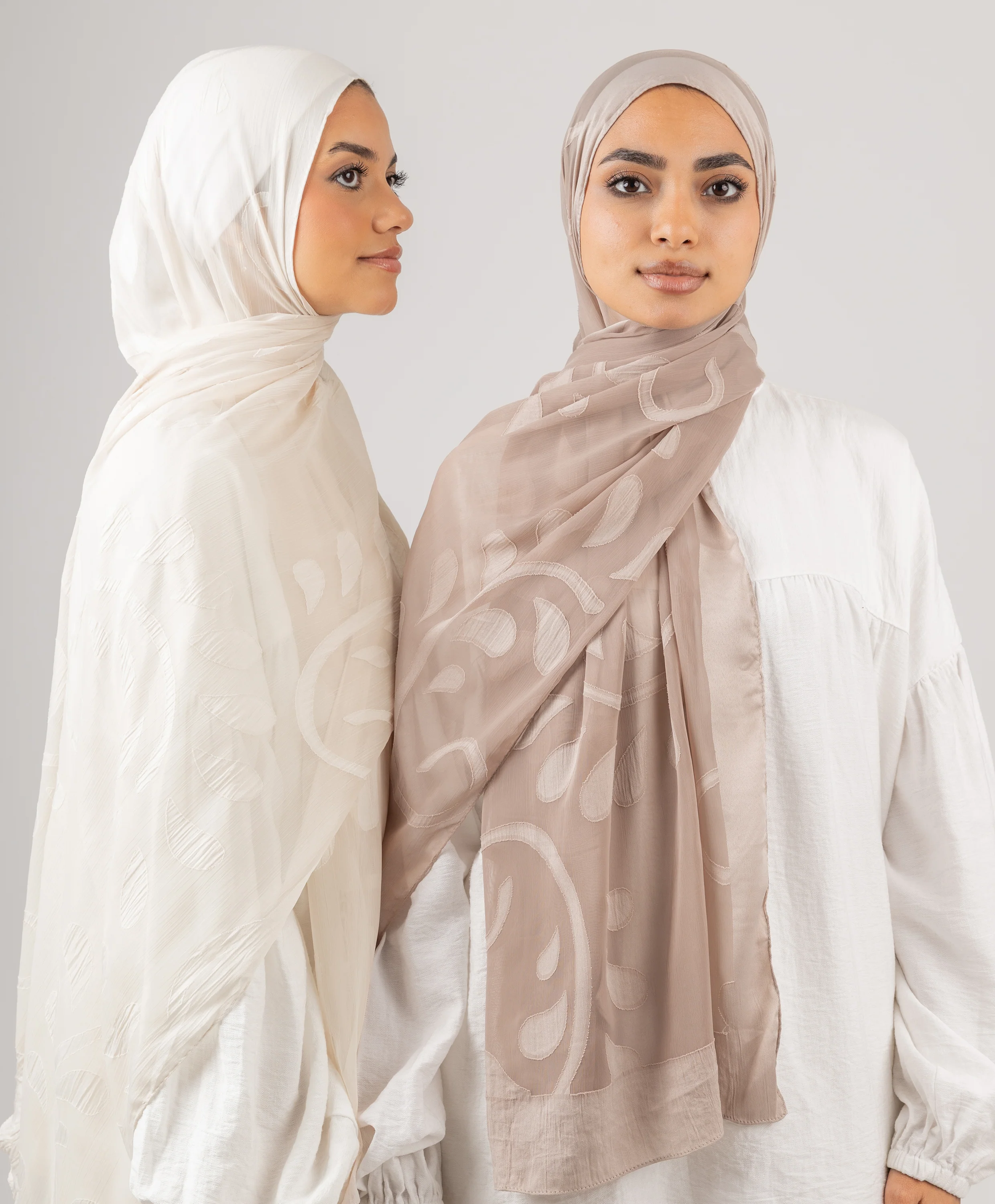 Defuree Scarf