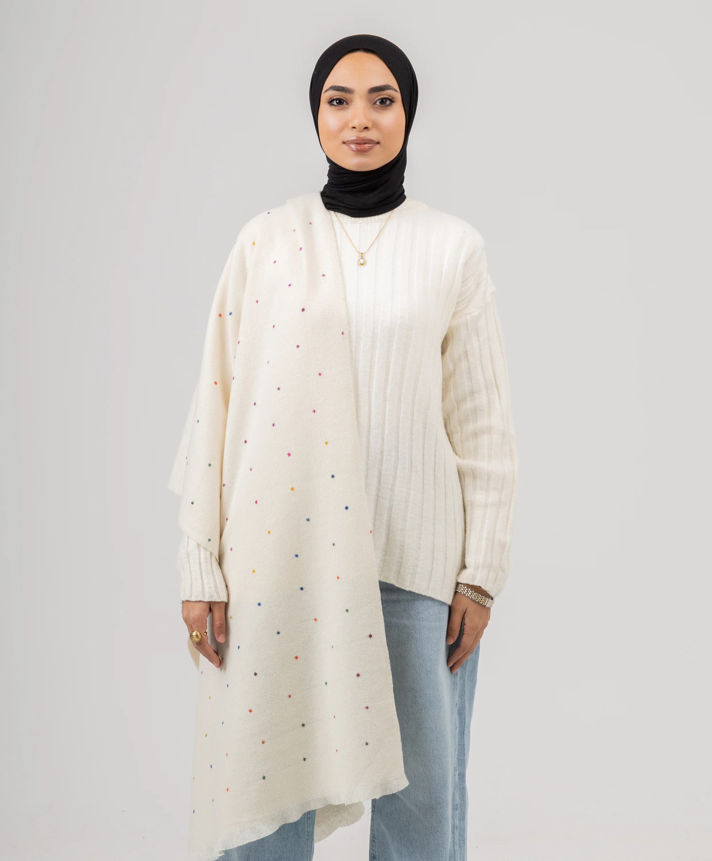 Dots Winter Shawl - Image 3