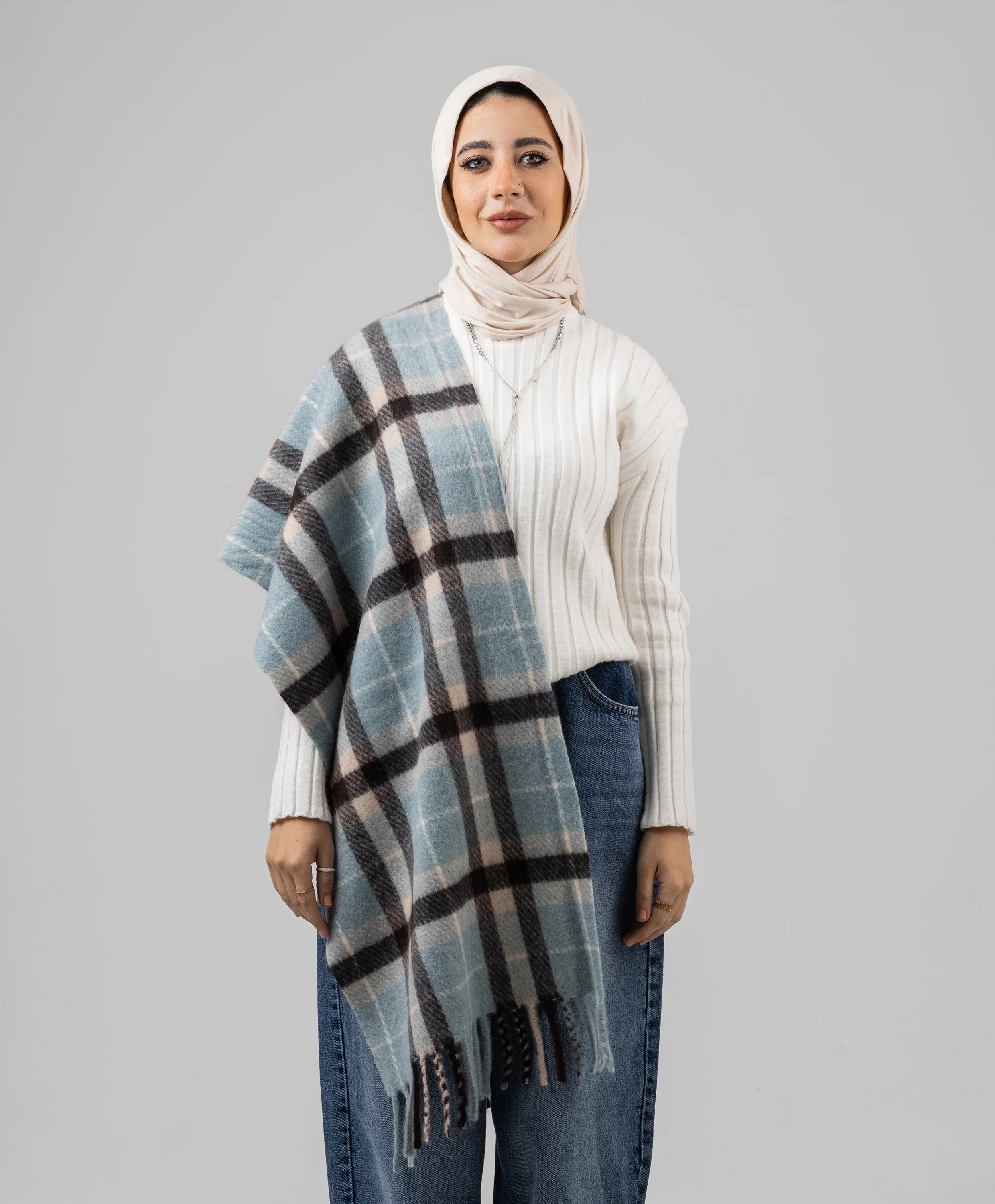 Effortless Winter Shawl - Image 5