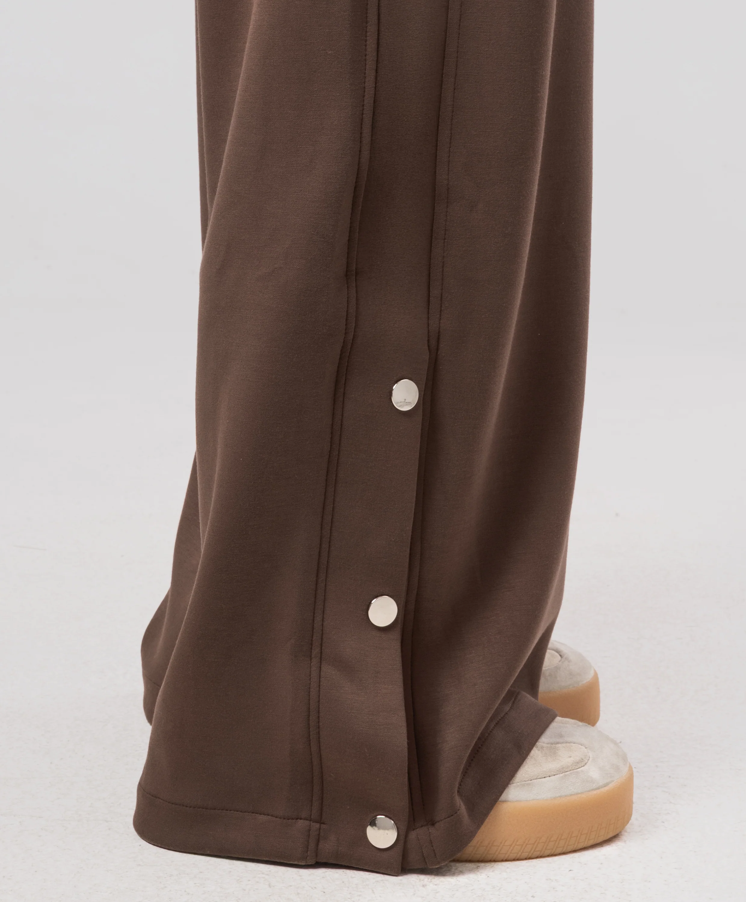 Essential Set - Image 6