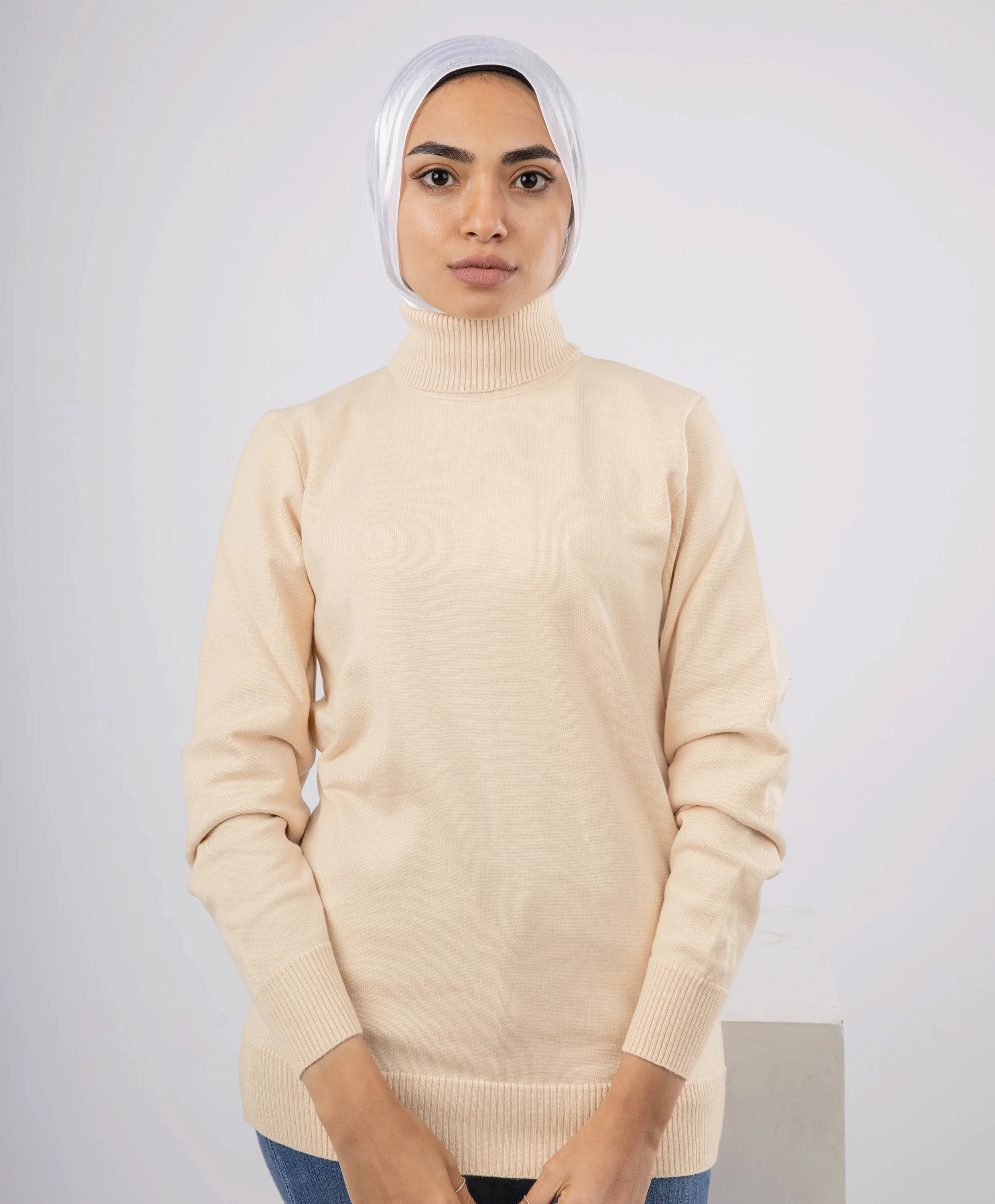 Fitted Basic Pullover - Image 16