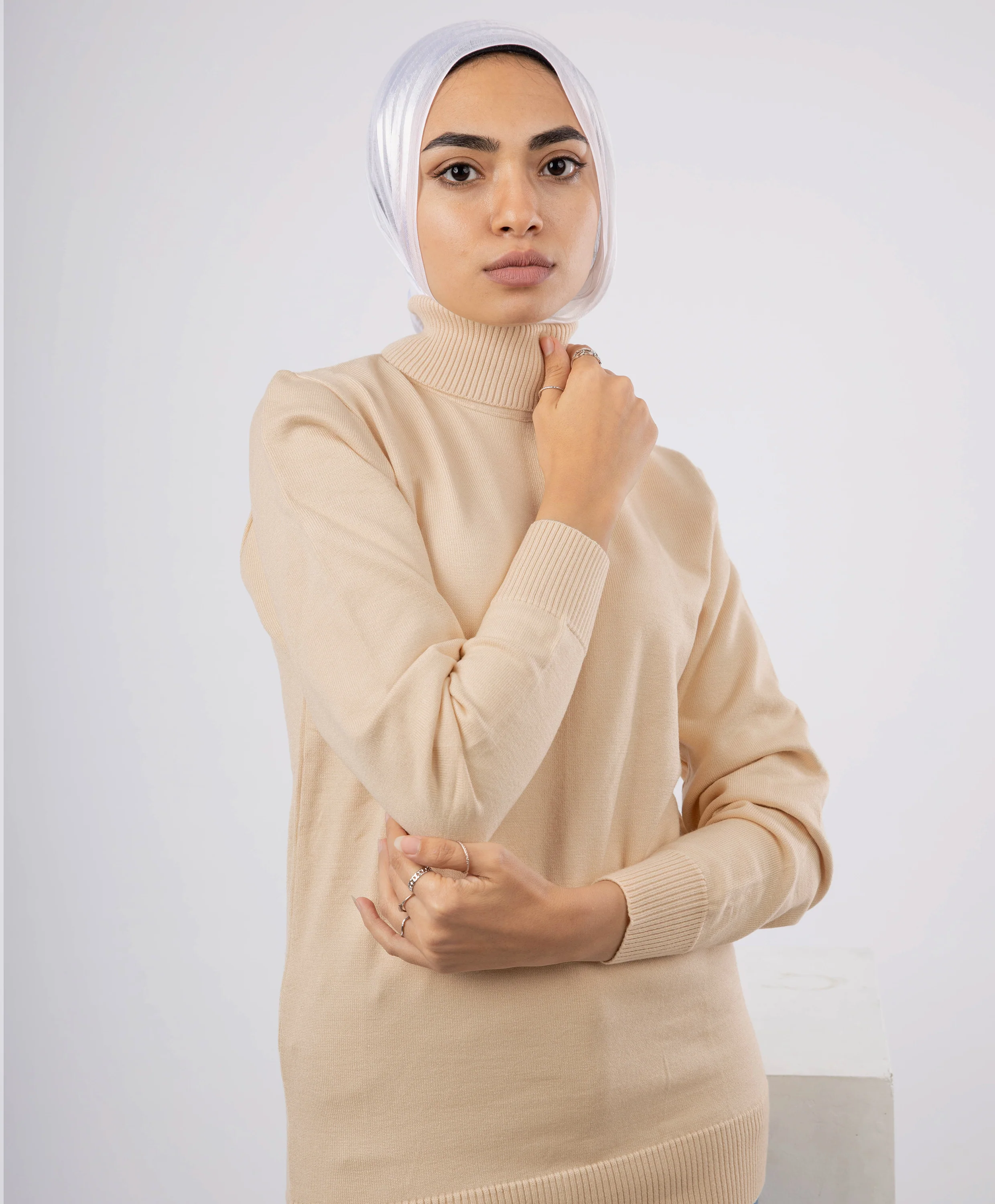 Fitted Basic Pullover - Image 20