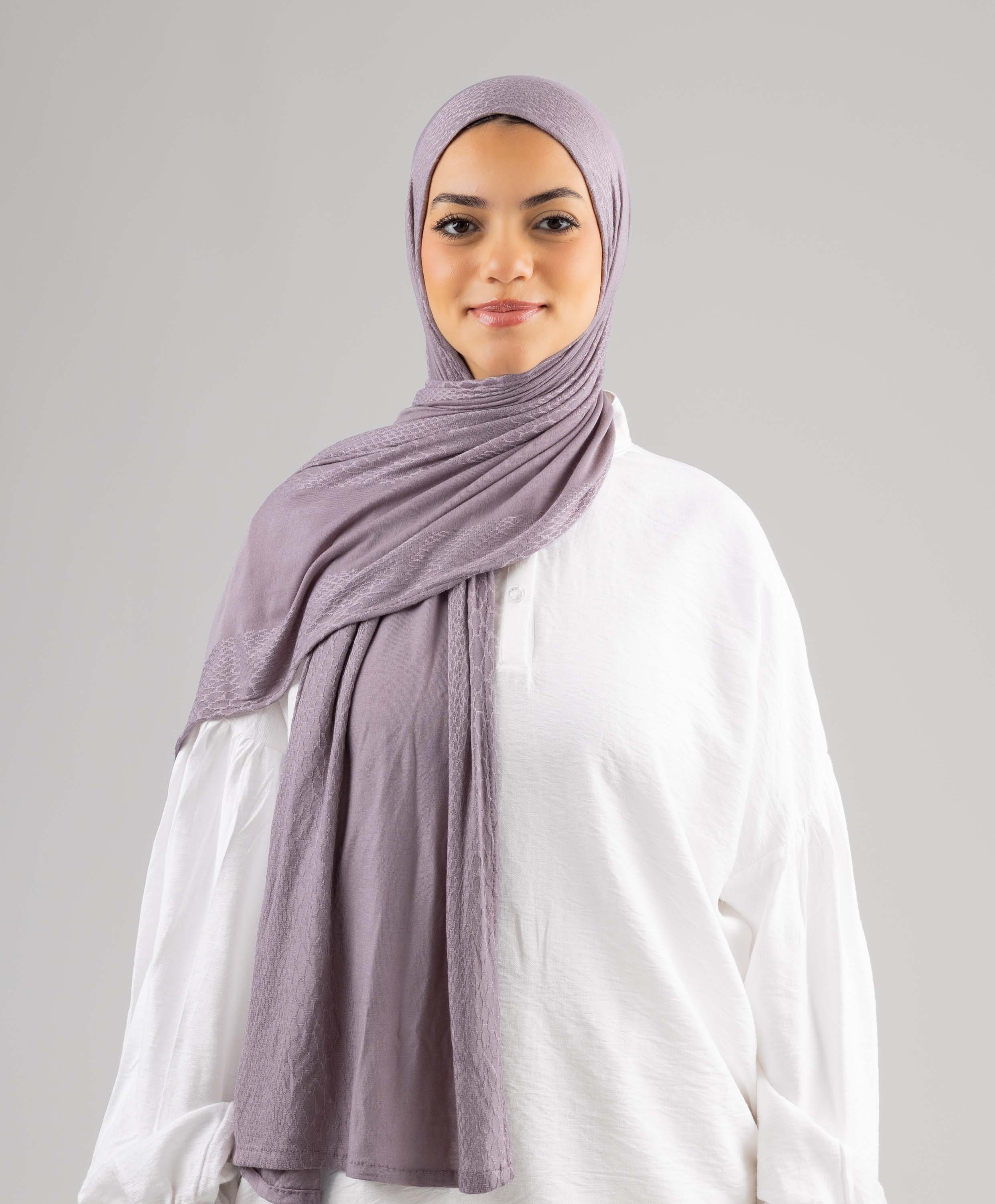 Jacquard Kuwaiti Scarf - Image 4