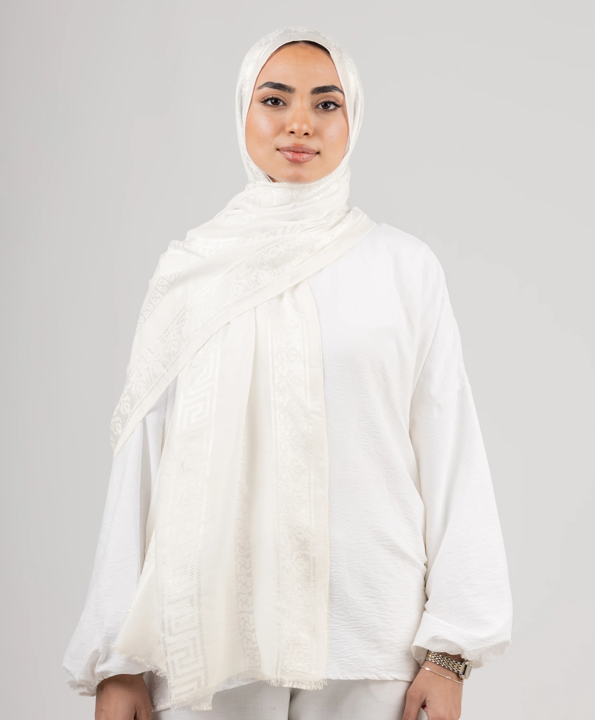 Jacquard Linen Scarf - Image 4