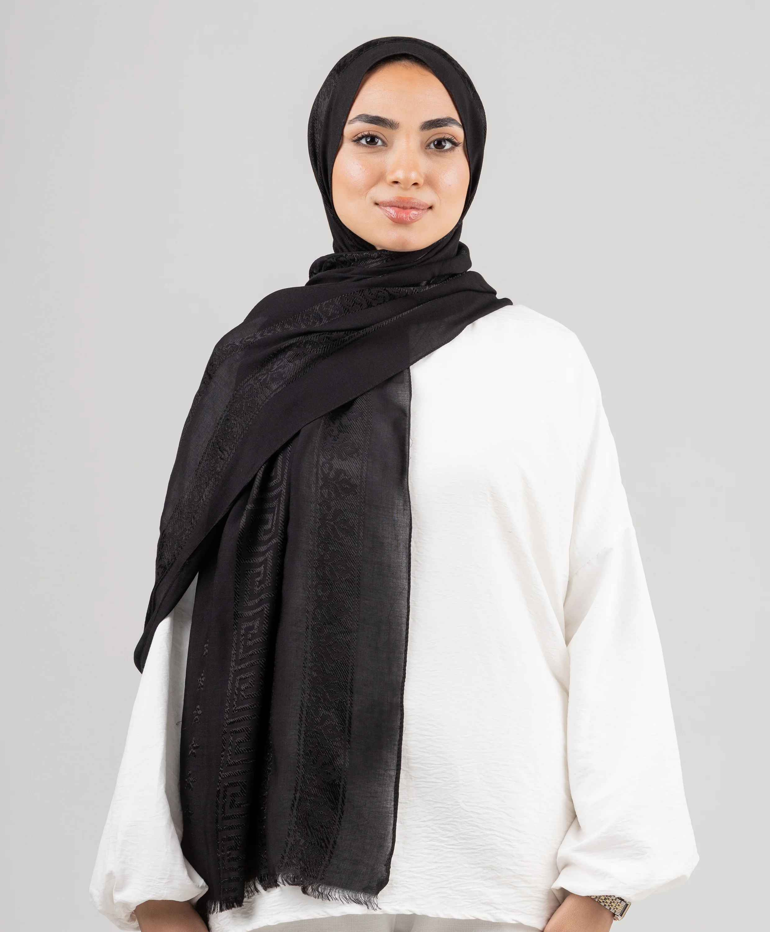 Jacquard Linen Scarf - Image 5
