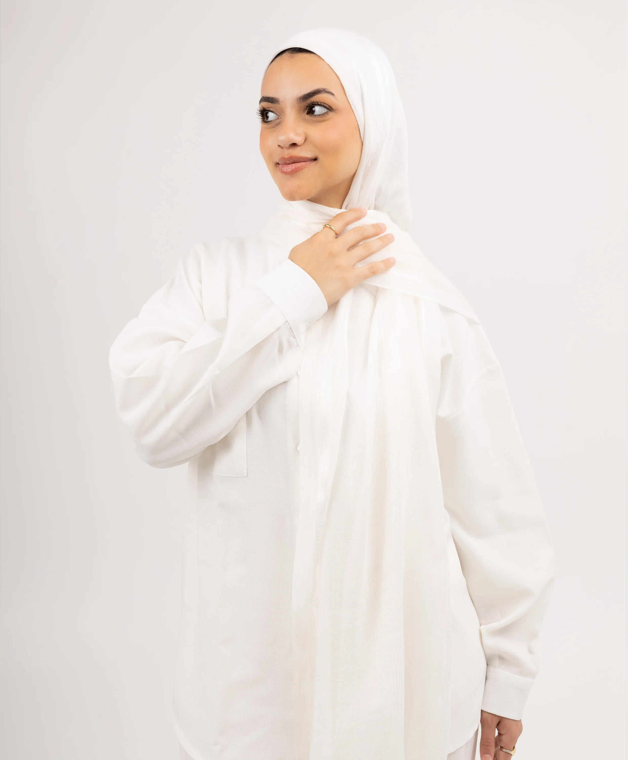 Linear Bocca Scarf - Image 5