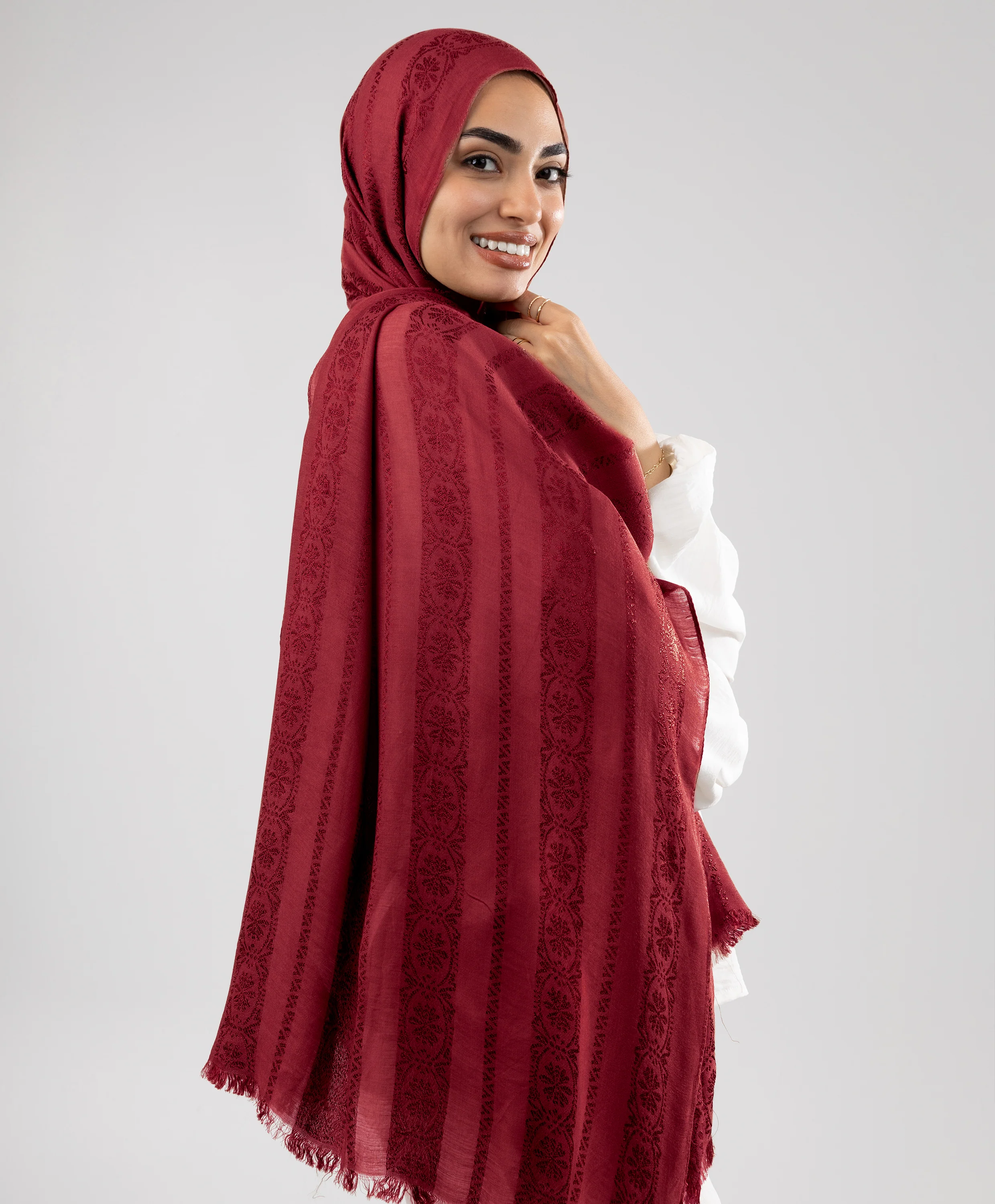 Majestic Linen Scarf - Image 9