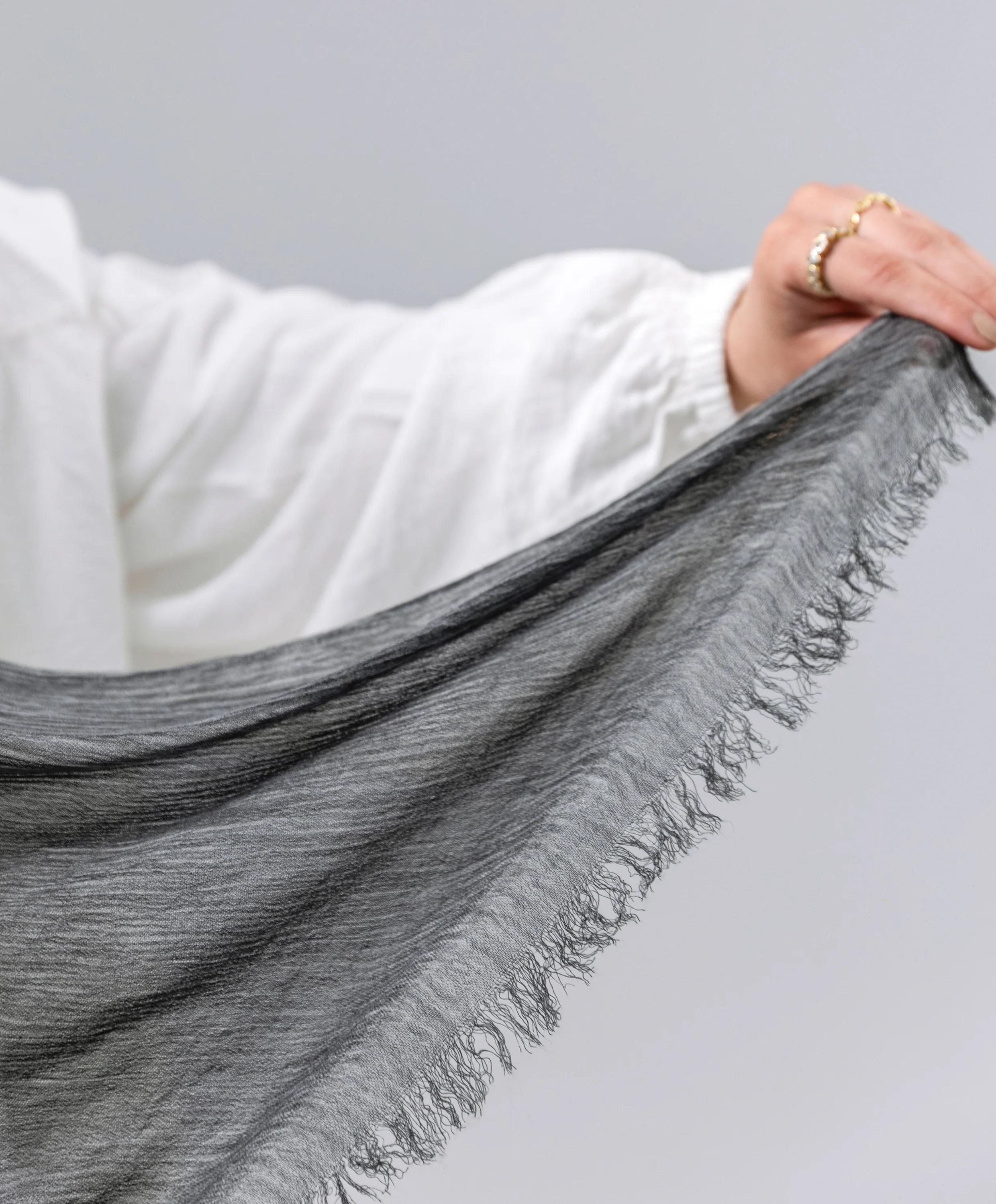 Marble Linen Scarf - Image 2