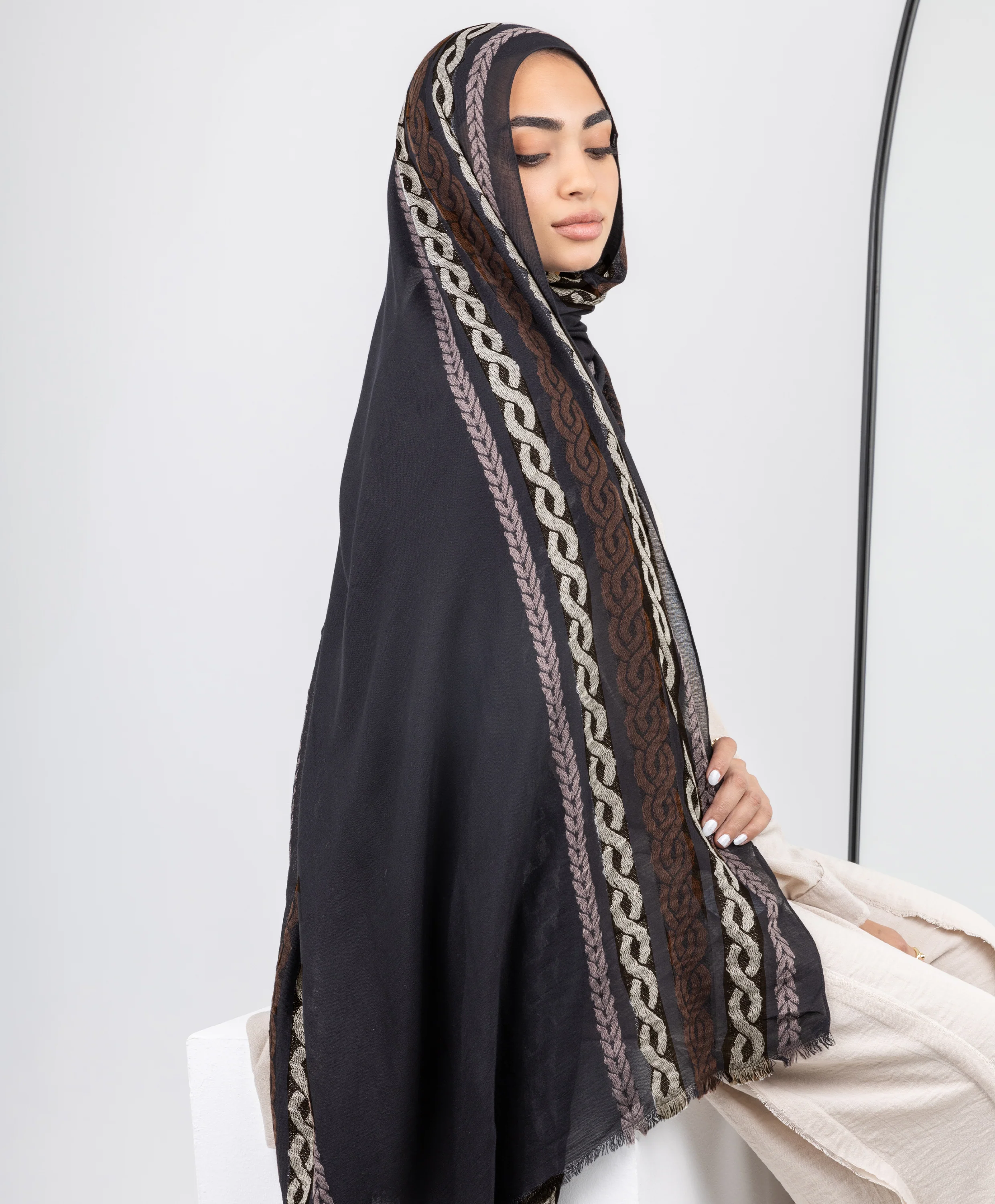 Nightmare Glamour Scarf - Image 6