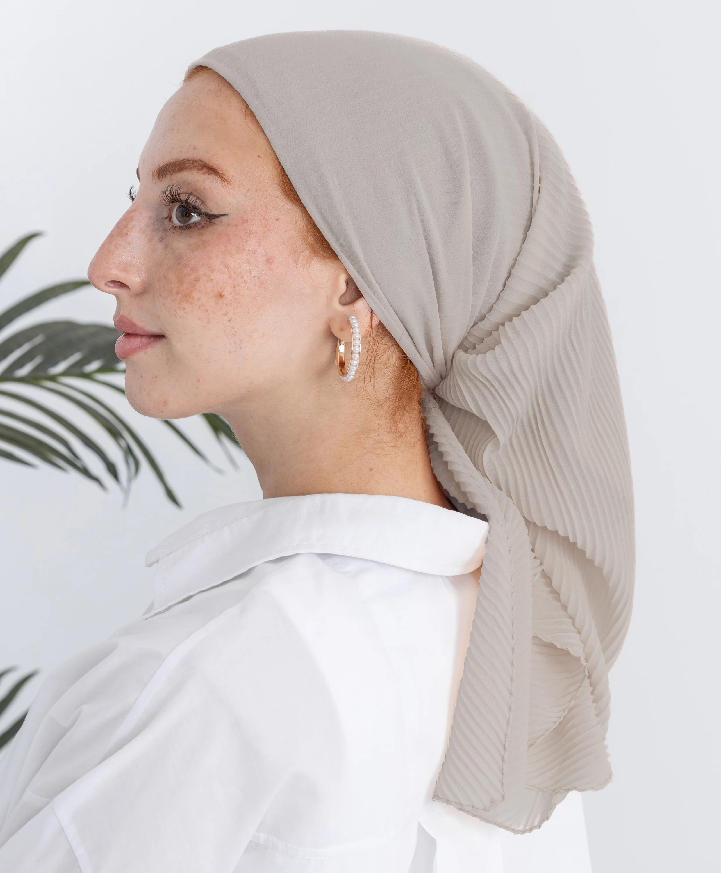 Pleated Plain Square Scarf - Image 11