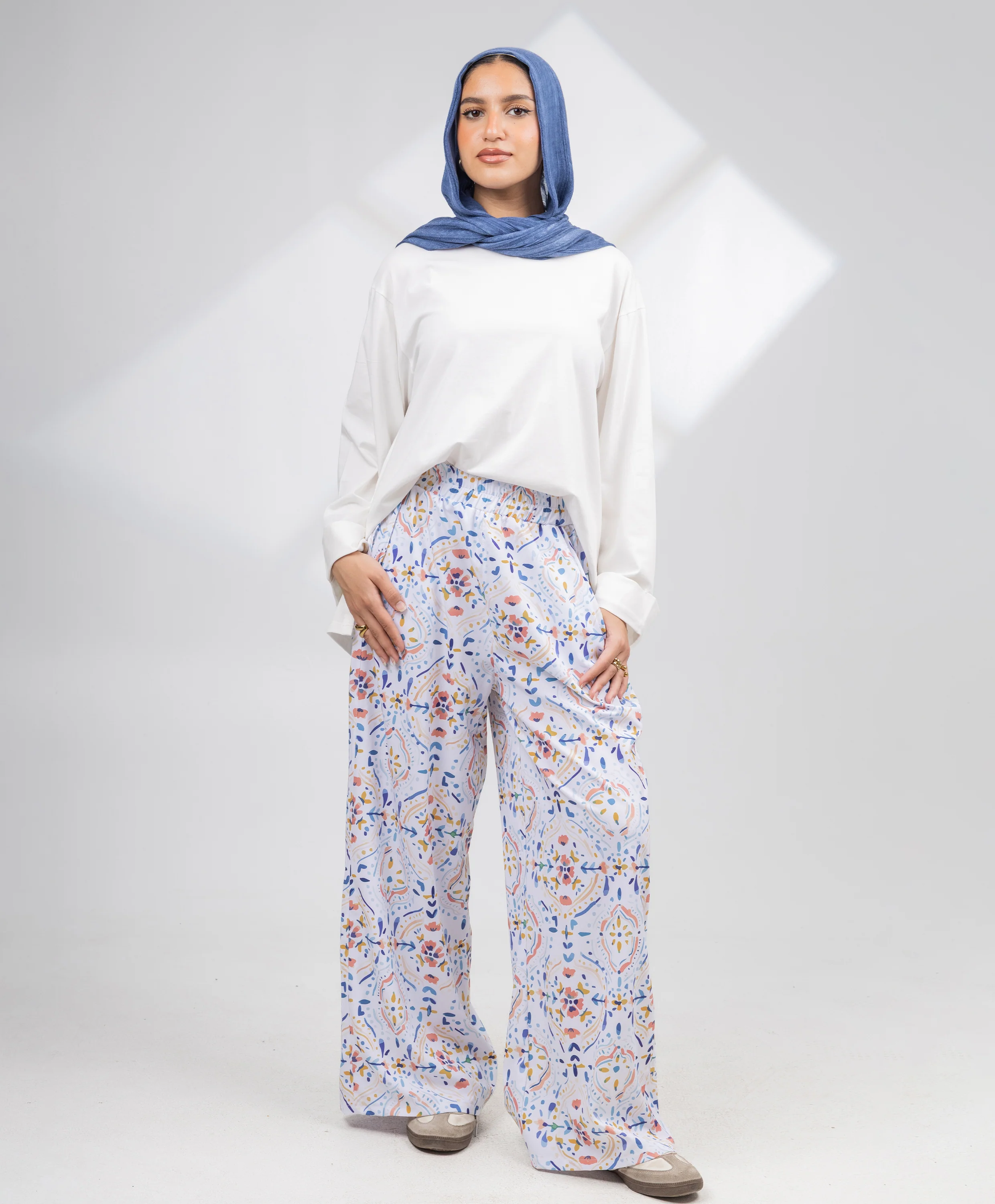 Printed Satin Pants - Image 9