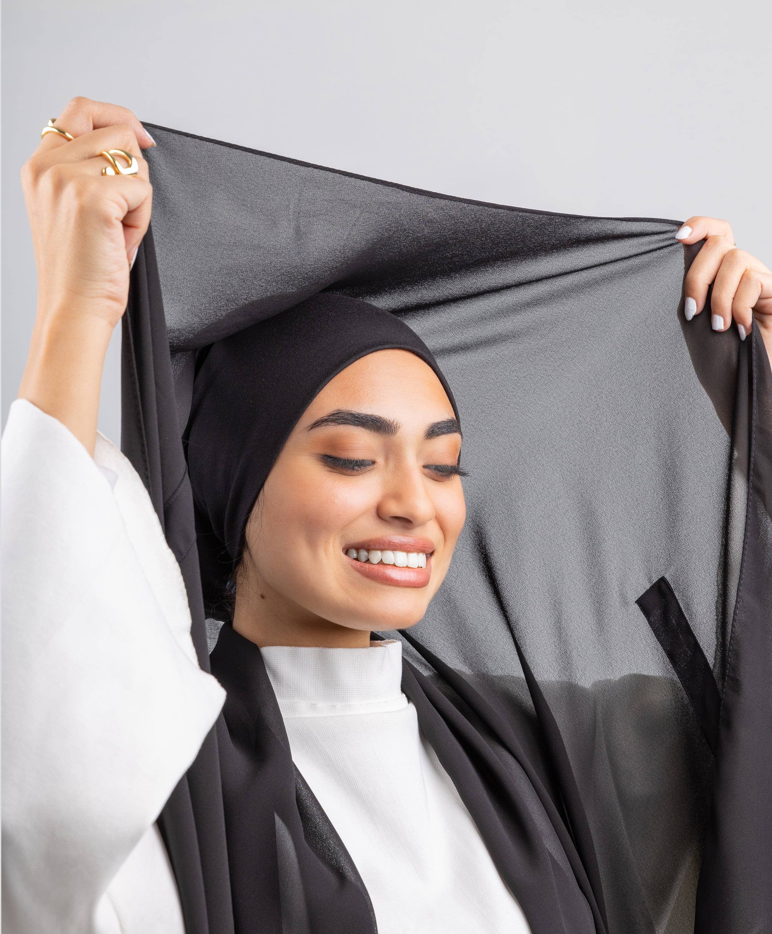Ready Wrap Chiffon Magnetic Scarf - Image 4