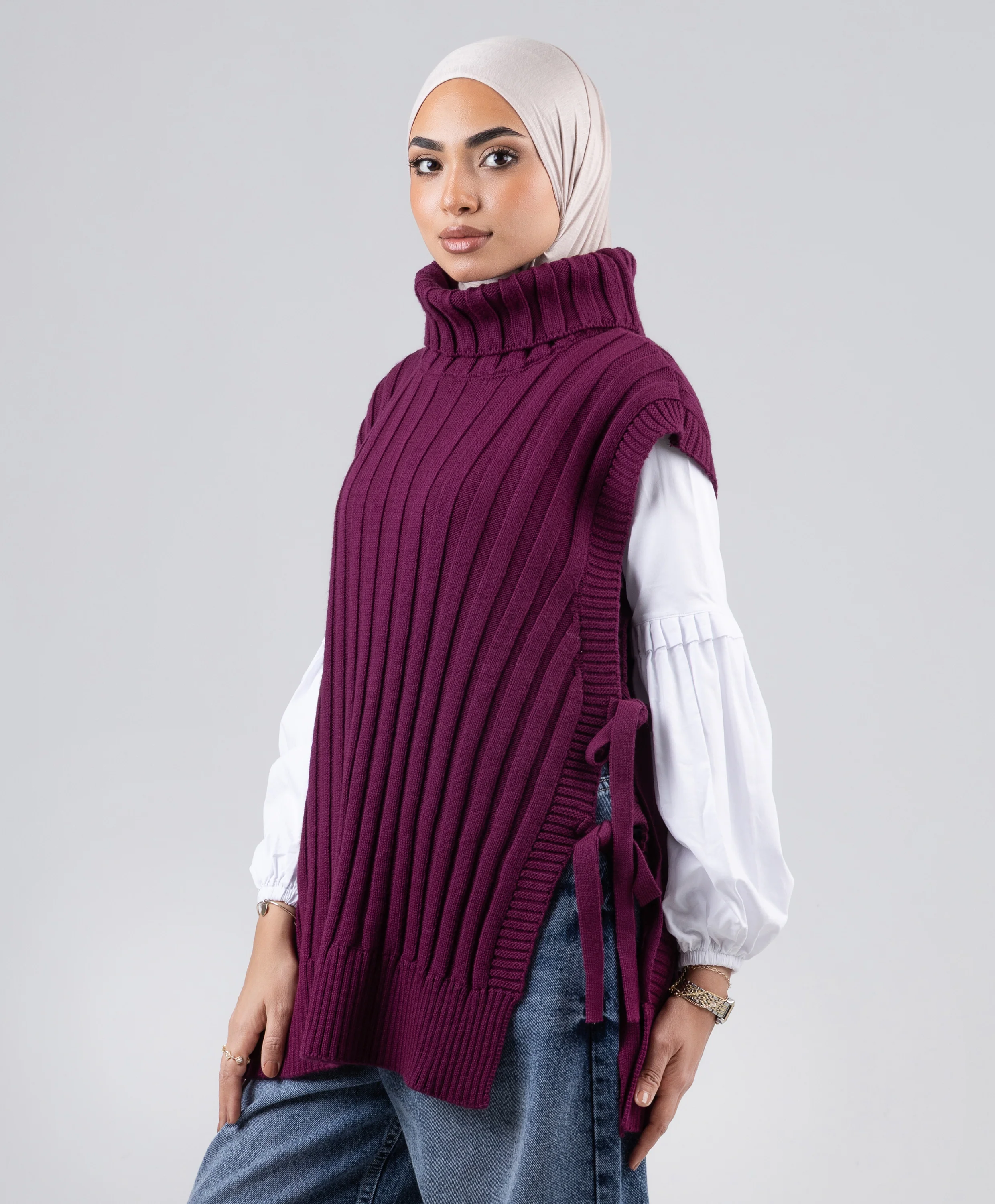 Slouchy Ribbed Vest - Image 5